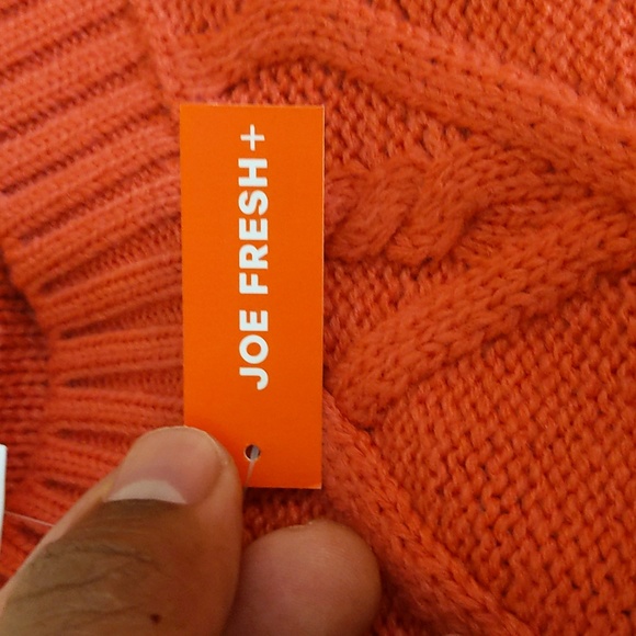 Joe Fresh|NWT Cumberland Red Knitted Crew Neck Sweater With Pattern Acrylic - Picture 11 of 15